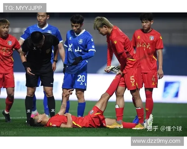 南京足球队实力引发热议球迷对球队表现的看法与争议分析