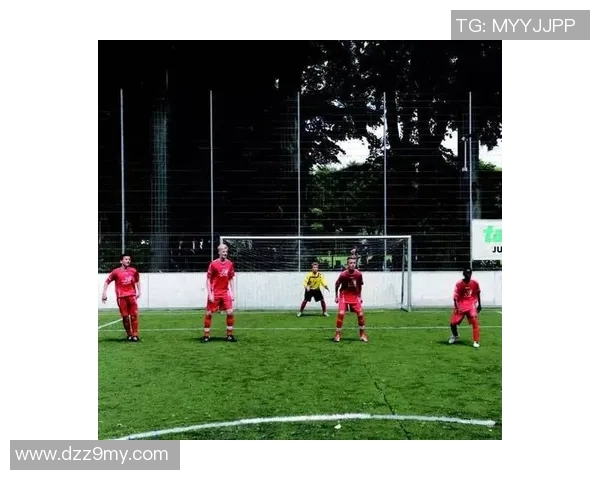 杭州足球队灵活性探讨：如何在战术与团队协作中实现最佳表现