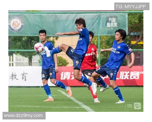 武汉足球队状态揭秘：从训练到比赛的全景观察与分析