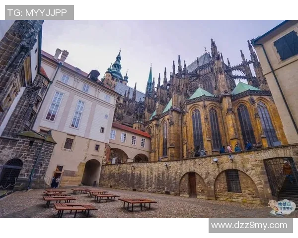 华莱士足球堡：探索足球文化与社区融合的新典范